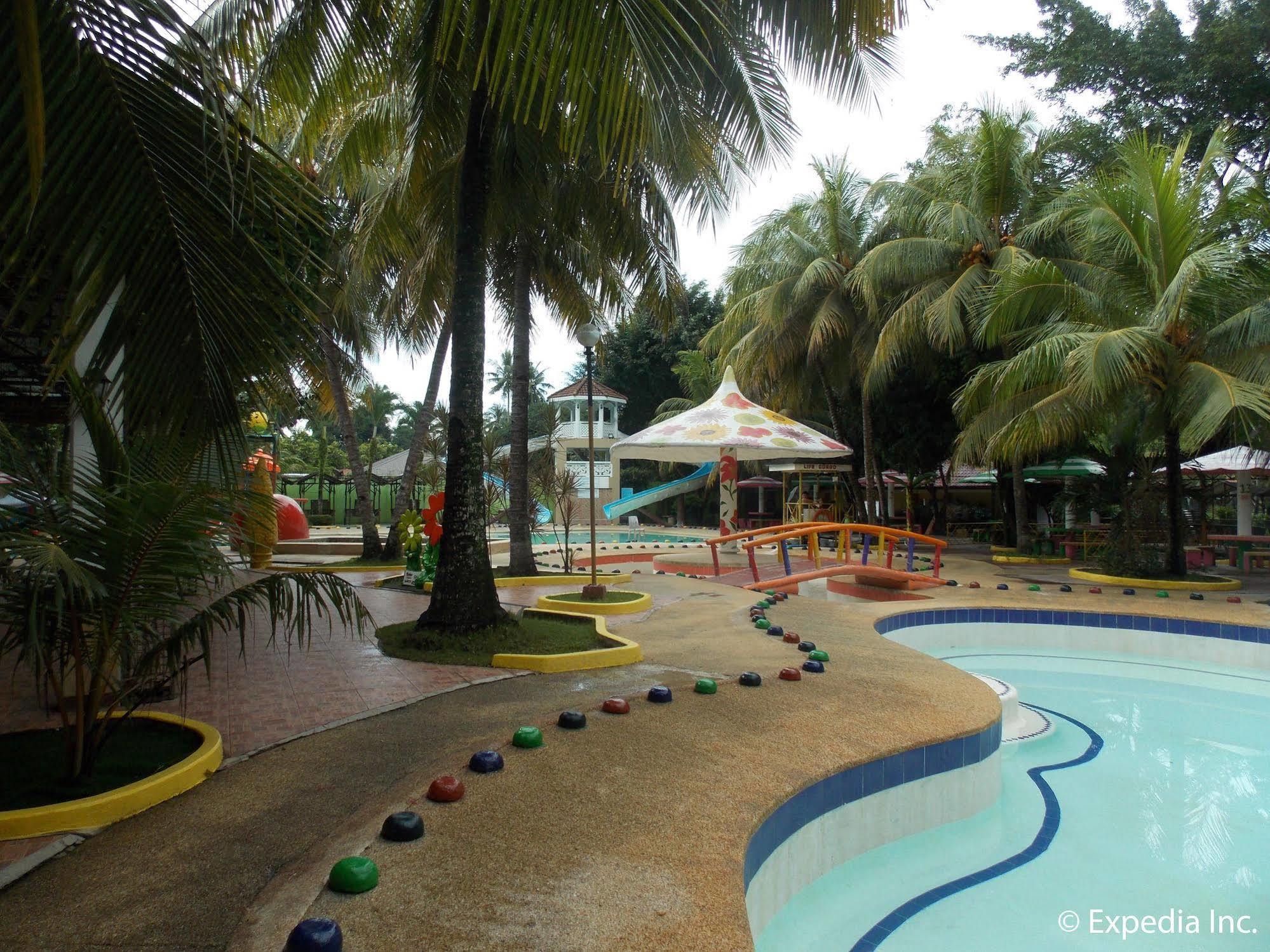 Tubod Flowing Water Resort Minglanilla Buitenkant foto